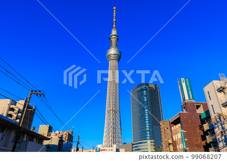 東京都墨田區東京晴空塔(來自西十劍橋) 東京都墨田區東京晴空塔(來自西十劍橋) 99068207