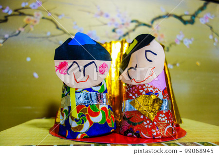 孩子們製作的手工娃娃 孩子們製作的手工娃娃 99068945