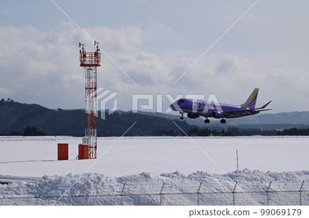 冬天的岩手花捲機場 冬天的岩手花捲機場 99069179