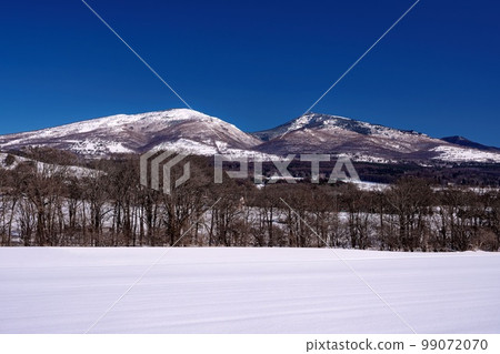 Ueda City, Nagano Prefecture Scenery of Mt. Shia and Mt. 99072070