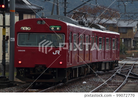 [J] 播丹線103系列列車（一人二車：姬路⇔寺前/電氣化區間） 99072770