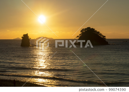 Flower Garden Beach 99074390