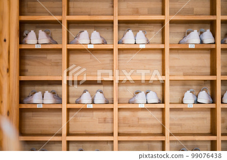 無人鞋盒 99076438