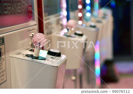 起重機遊戲的形象 99076512