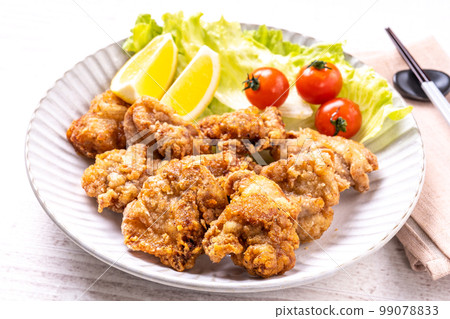 Deep-fried chicken (chicken peach) 99078833