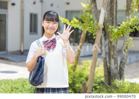 Female student portrait photography cooperation: Japanese language school attached to Chuo Institute of Technology 99080470