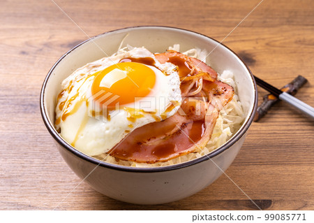 炒雞蛋烤雞肉串 99085771
