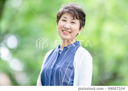 Senior woman portrait Senior woman portrait 99087104