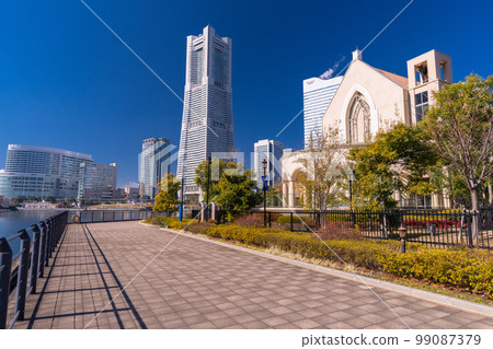《神奈川縣》橫濱港未來/運河公園的城市景觀 99087379