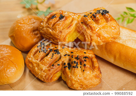 Sweet potato danish and bread Sweet potato danish and bread 99088592