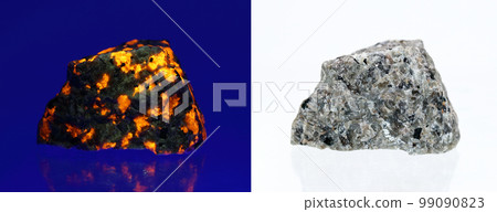 Sodalite-syenite under daylight and UV light Sodalite-syenite under daylight and UV light 99090823
