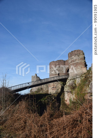 British rocky mountain old castle Beeston Castle (Sandstone rocky mountain) and bridge British rocky mountain old castle Beeston Castle (Sandstone rocky mountain) and bridge 99091985