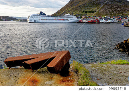 MSC Lirica Cruise ship in Honningsvag port MSC Lirica Cruise ship in Honningsvag port 99093746
