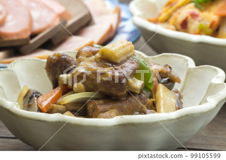 帶骨排骨炒菜 99105599