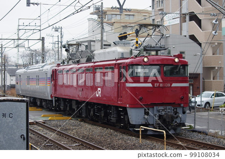 東北本線登呂站 EF81 和 Kaya 27 99108034