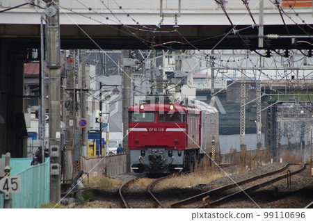 Tohoku Main Line Toro Station EF81 and Kaya 27 Tohoku Main Line Toro Station EF81 and Kaya 27 99110696