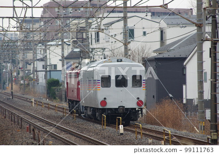 東北本線 Toro Station Cassiopeia 備用電源車 Kaya 27 99111763
