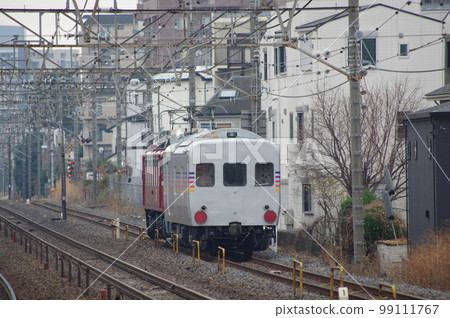 Tohoku Main Line Toro Station Cassiopeia Backup Power Supply Car Kaya 27 99111767