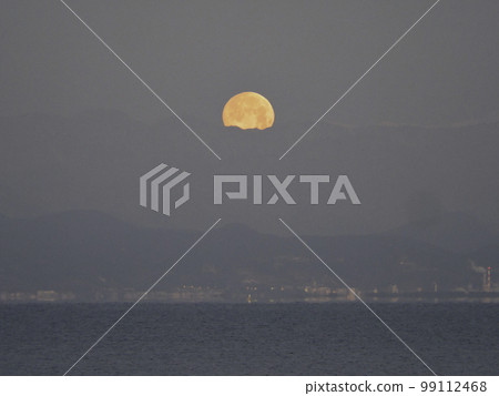 morning full moon over mountains morning full moon over mountains 99112468