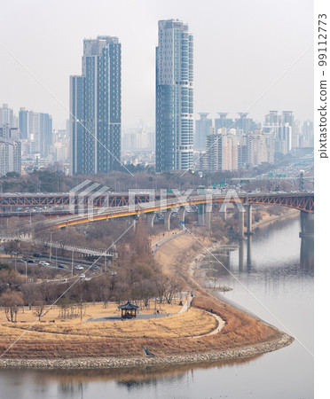 Seoul South Korea capital urban areal cityscape on a smoggy day Seoul South Korea capital urban areal cityscape on a smoggy day 99112773