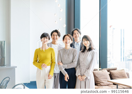 Business men and women office casual Business men and women office casual 99115646