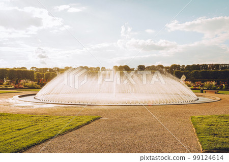 Herrenhausen Gardens of Herrenhausen Palace in Hannover, Germany 99124614