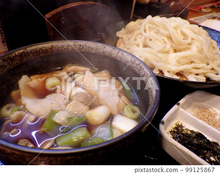 Musashino Udon Udon Noodles with Meat and Green Onions Handmade Udon Udon 99125867