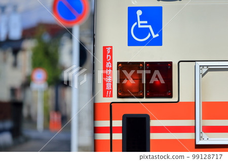 Route bus image 99128717