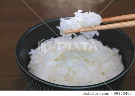 Cooked rice 99130493