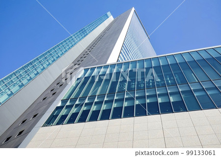 Nagoya City Midland Square seen from below 99133061