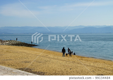 Wakamiya Beach on Tobase Island, Misumi-cho, Uki City, Kumamoto Prefecture 99134484