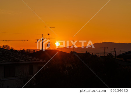 Sunset at Children's Park in a residential area of Nara Sunset over Mt. Ikoma seen through the roofs of private houses (1) 99134680
