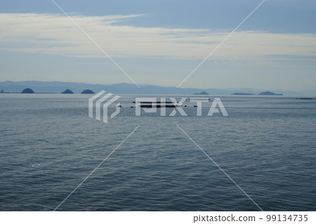 Wakamiya Beach on Tobase Island, Misumi-cho, Uki City, Kumamoto Prefecture Wakamiya Beach on Tobase Island, Misumi-cho, Uki City, Kumamoto Prefecture 99134735