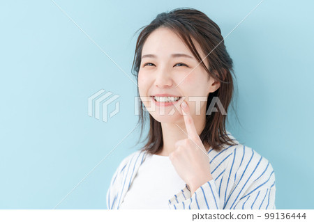 Dental care teeth beauty women 99136444