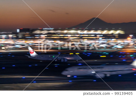 "Tokyo" Night view of Haneda Airport, Mt. Fuji 99139405