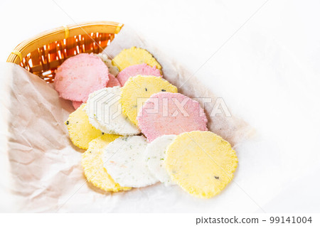 Tricolor Shrimp Senbei Tricolor Shrimp Senbei 99141004