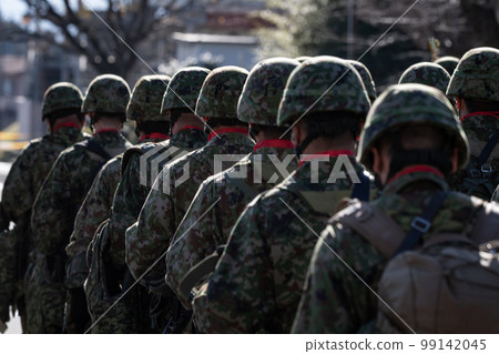 排列整齊的日軍步兵 99142045