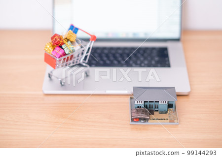 Image of net shopping Image of net shopping 99144293