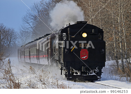 Senmo Main Line Kushiro Marsh - Toya JR Hokkaido C11-171 + Series 14 + Suhashi 44 SL Winter Marsh 99146253