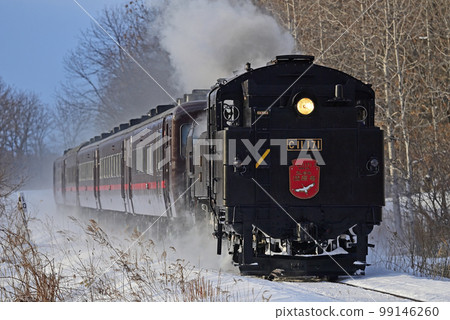 Senmo Main Line Kushiro Marsh - Toya JR Hokkaido C11-171 + Series 14 + Suhashi 44 SL Winter Marsh 99146260