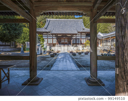 Ryugenji Temple (Toyokawa City, Aichi Prefecture) Main Hall 99149510