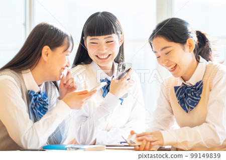 女高中生智能手機教室 99149839