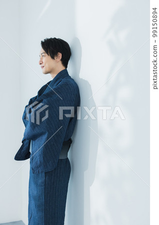 man in yukata 99150894