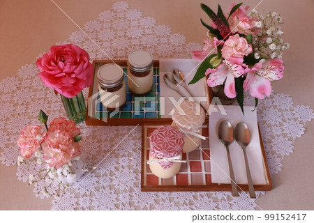 bottle sweets bottle sweets 99152417