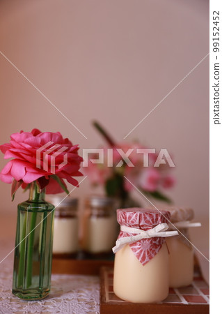 bottle sweets 99152452