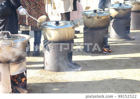 緊急大米餵養 99152522