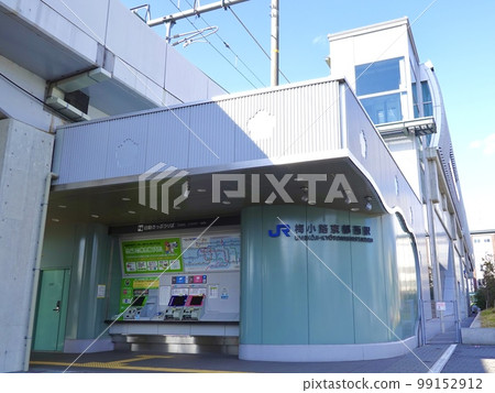 京都市下京區京都鐵道博物館附近的JR梅小路京都西站 99152912