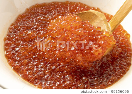 Fresh salmon roe marinated in soy sauce 99156096