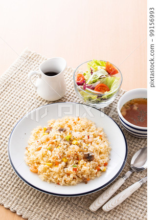 吃蝦抓飯 99156993