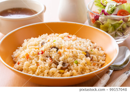 eat shrimp pilaf 99157048